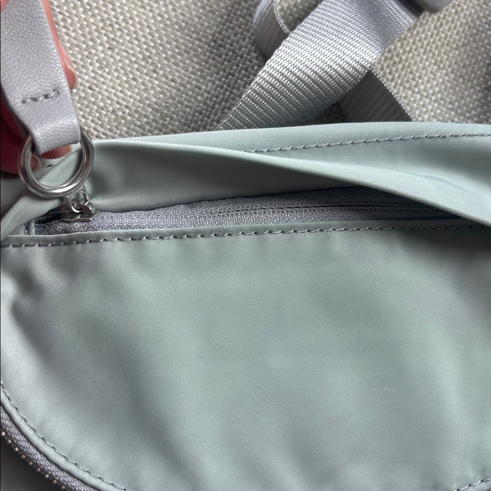 lululemon All Night Festival Belt Bag light green - Picture 10 of 11